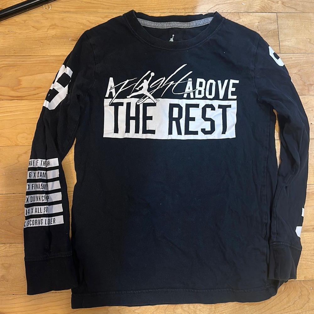 Nike Jordan long sleeve tee. Size Small (8-10)